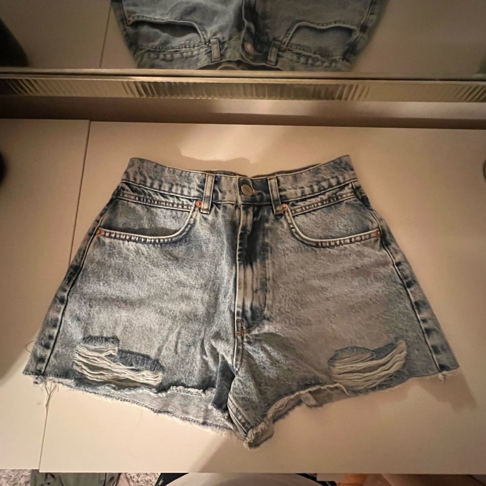 KITTENISH Jean Shorts